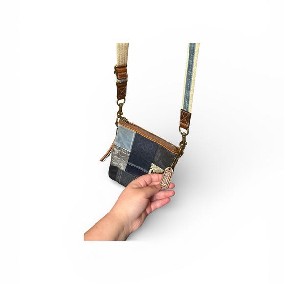 COACH 2006 VINTAGE PATCHWORK DENIM CROSSBODY BAG - Picture 3 of 5